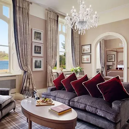 Dromoland Castle 5*