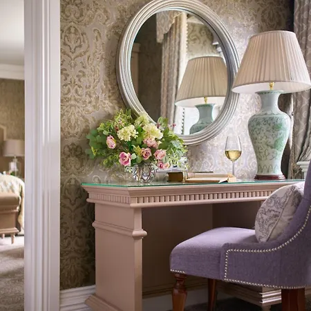 Dromoland Castle 5*