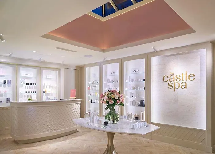 Отель Dromoland Castle